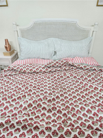 Load image into Gallery viewer, Noor - Block Printed Muslin Quilt