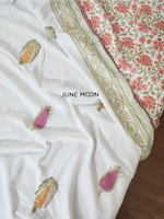 Load image into Gallery viewer, Golden Oak - Set of Dohar & Bedsheet