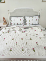 Load image into Gallery viewer, For Your Eyes - Block Printed Muslin Quilt