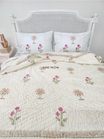 Load image into Gallery viewer, Gulnoor - Block Printed Muslin Quilt (Cream Base)