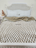 Load image into Gallery viewer, Bhoomi - Block Printed Muslin Quilt
