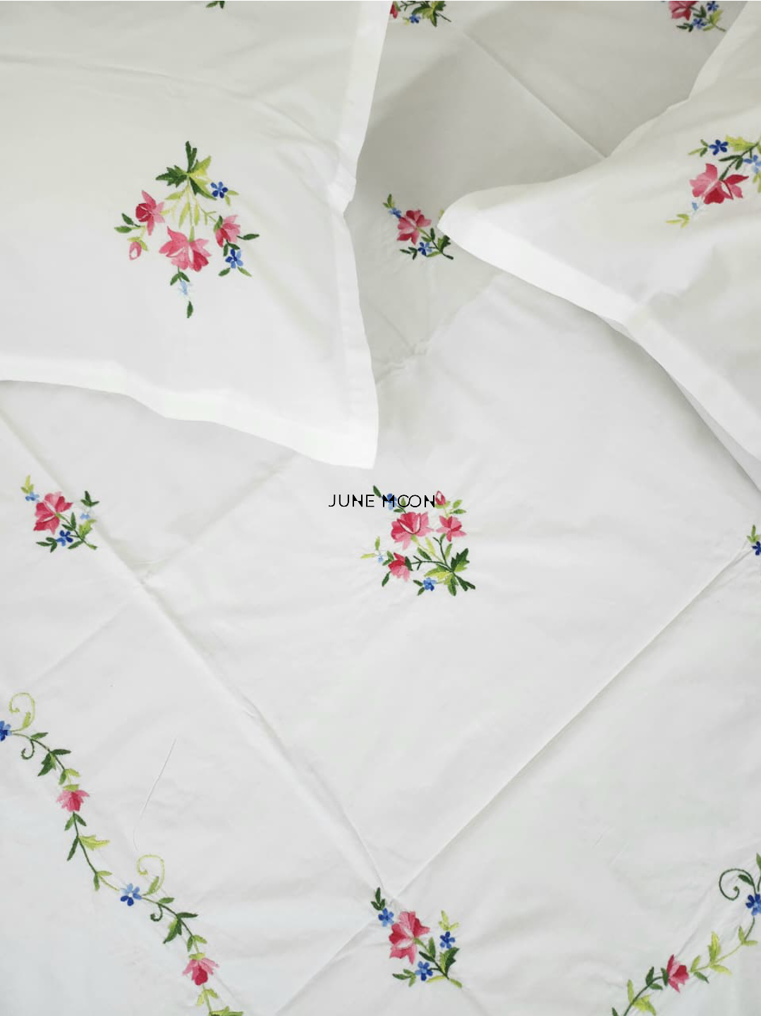 Roseate - Embroidered Bedsheet Set