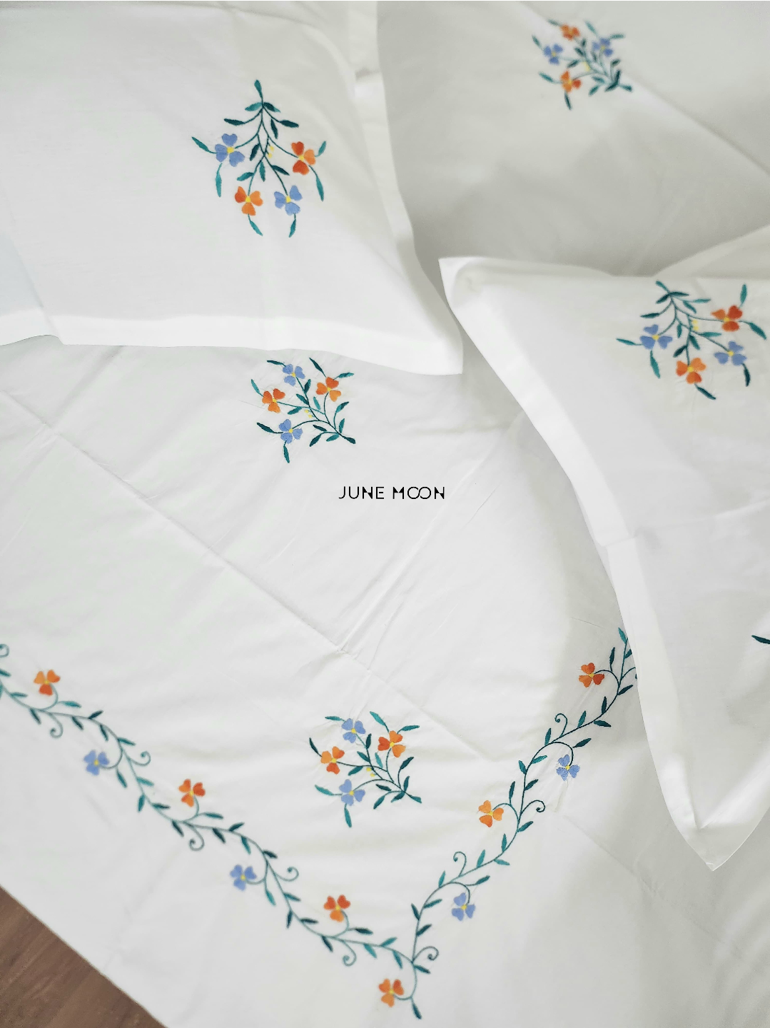 Daffodil - Embroidered Bedsheet Set