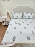 Load image into Gallery viewer, Very Merry - Block Printed Bedsheet Set