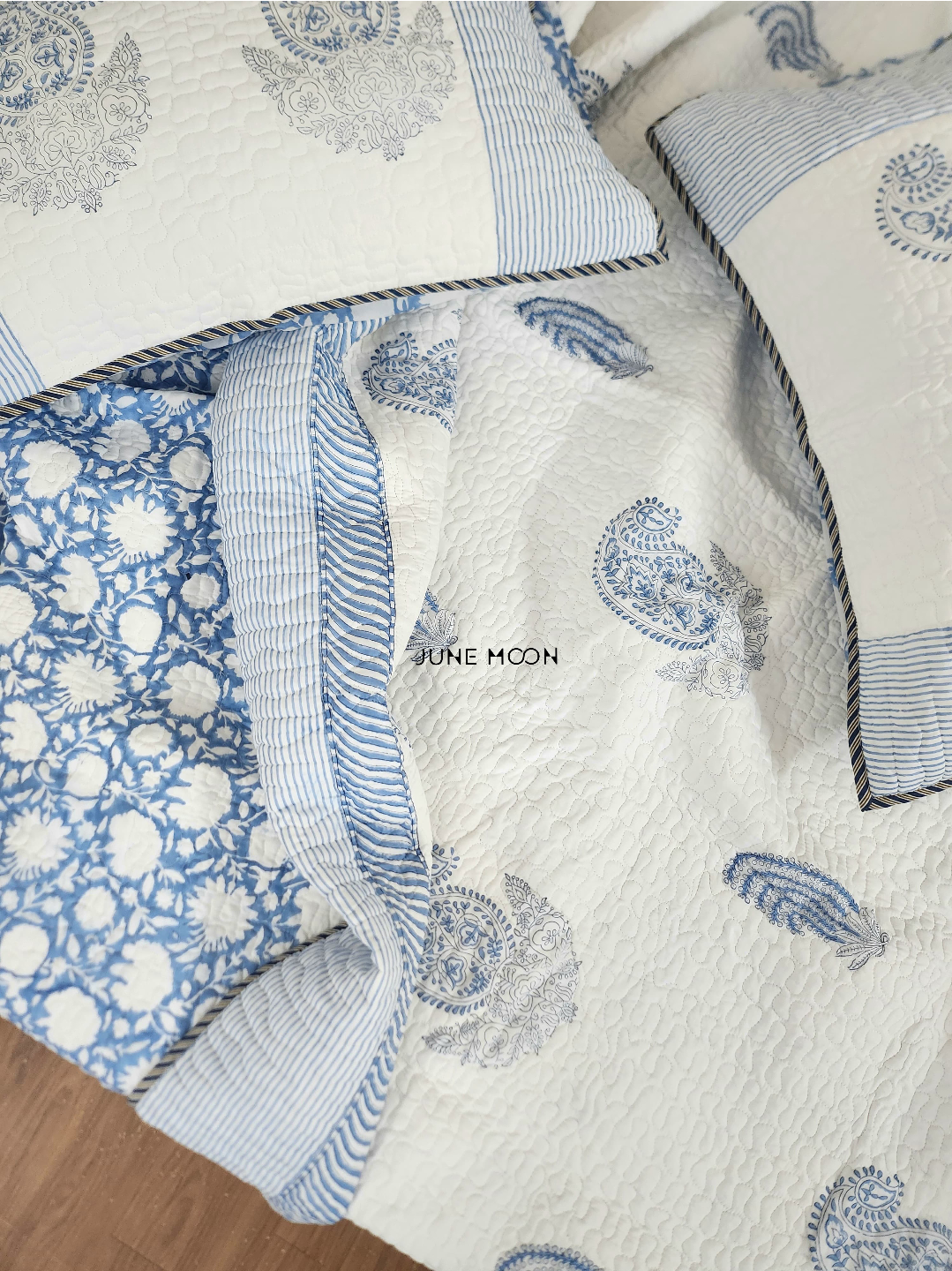Siri Miri - Quilted Bedcover Set