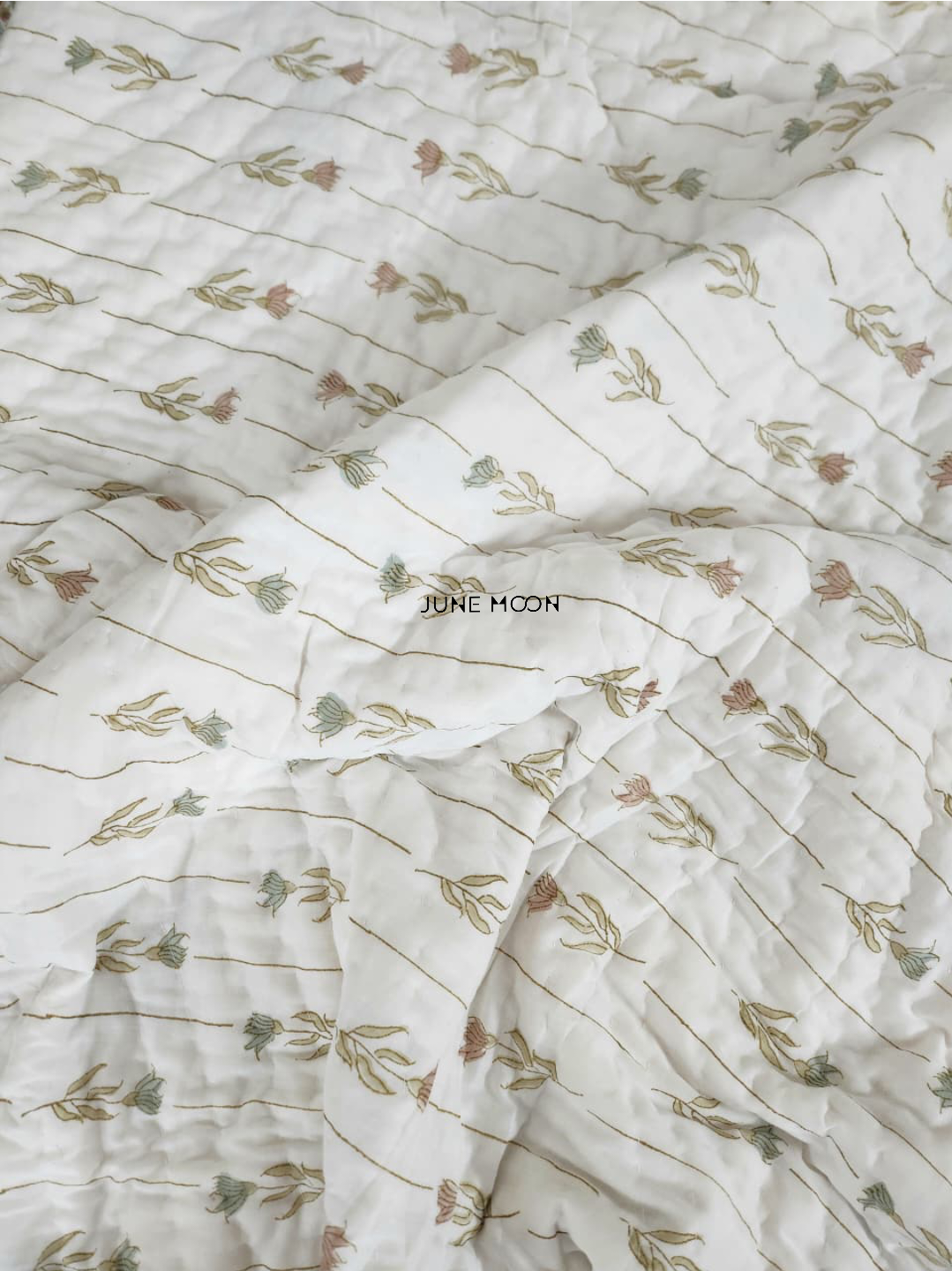 Summer House - Set of Quilt & Bedsheet