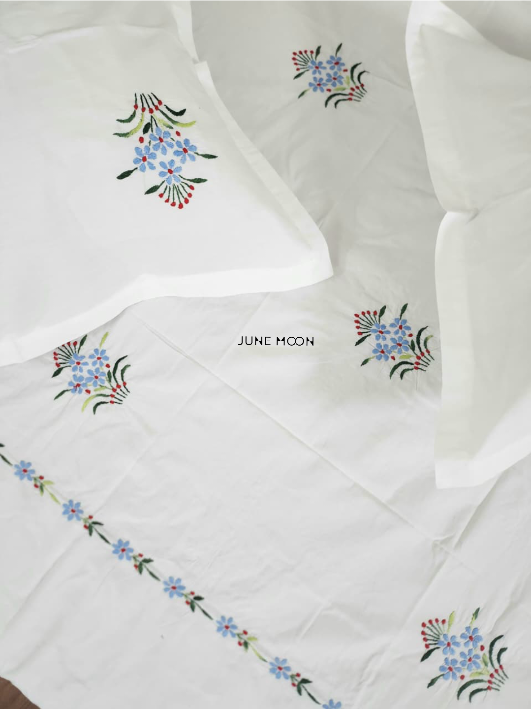 Edith - Embroidered Bedsheet Set
