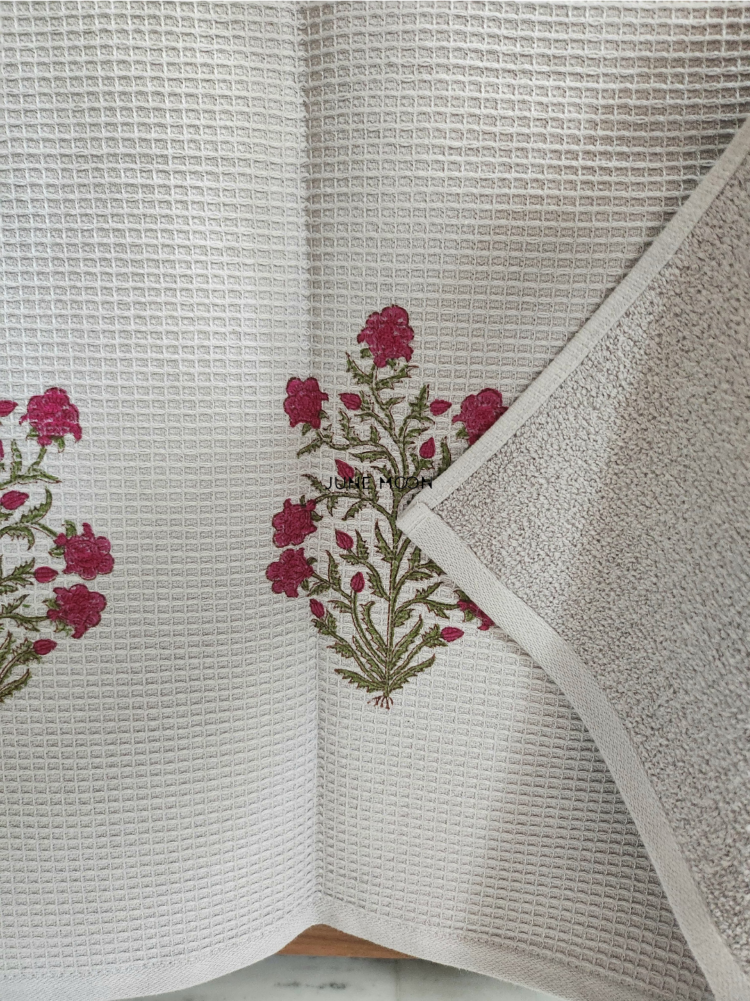Madhur - Bath Towel