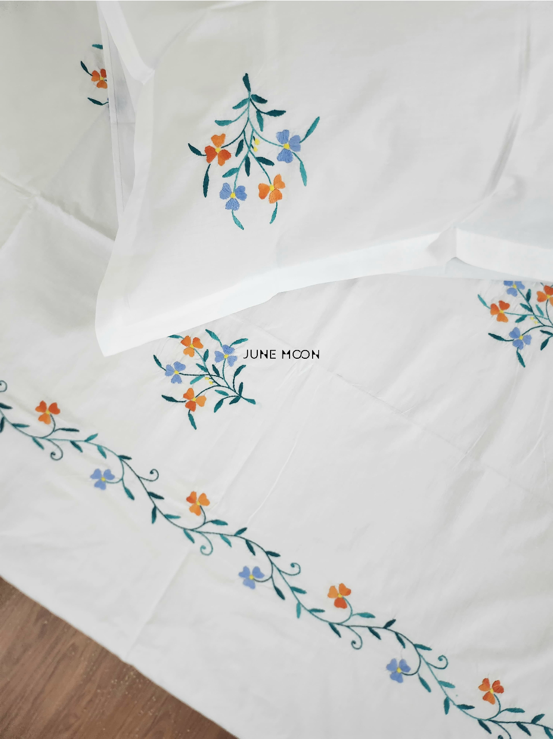 Daffodil - Embroidered Bedsheet Set