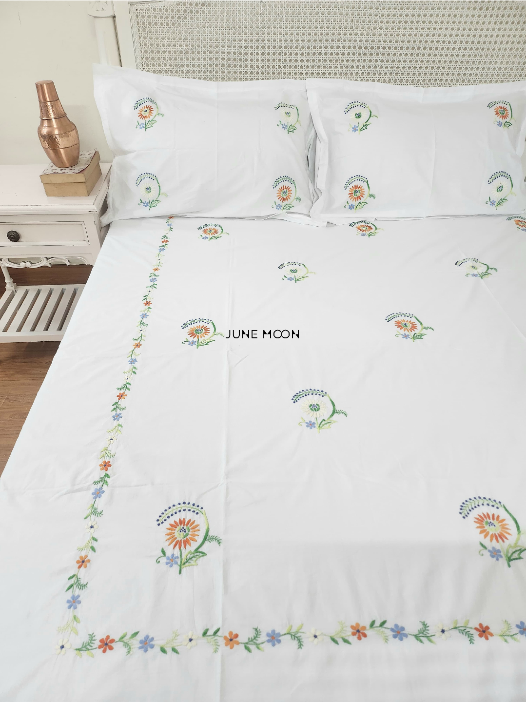 Celine - Embroidered Bedsheet Set