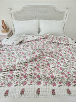 Load image into Gallery viewer, Gauhar - Block Printed Muslin Quilt