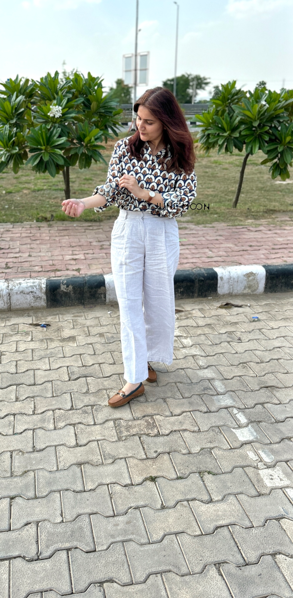 Cinnamon Tea - Loose Fit Shirt