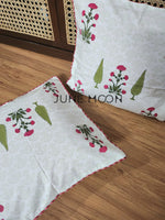 Load image into Gallery viewer, Mehrunisa - Set of 2 Cushion Covers