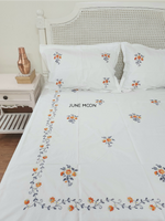 Load image into Gallery viewer, Sienna - Embroidered Bedsheet Set