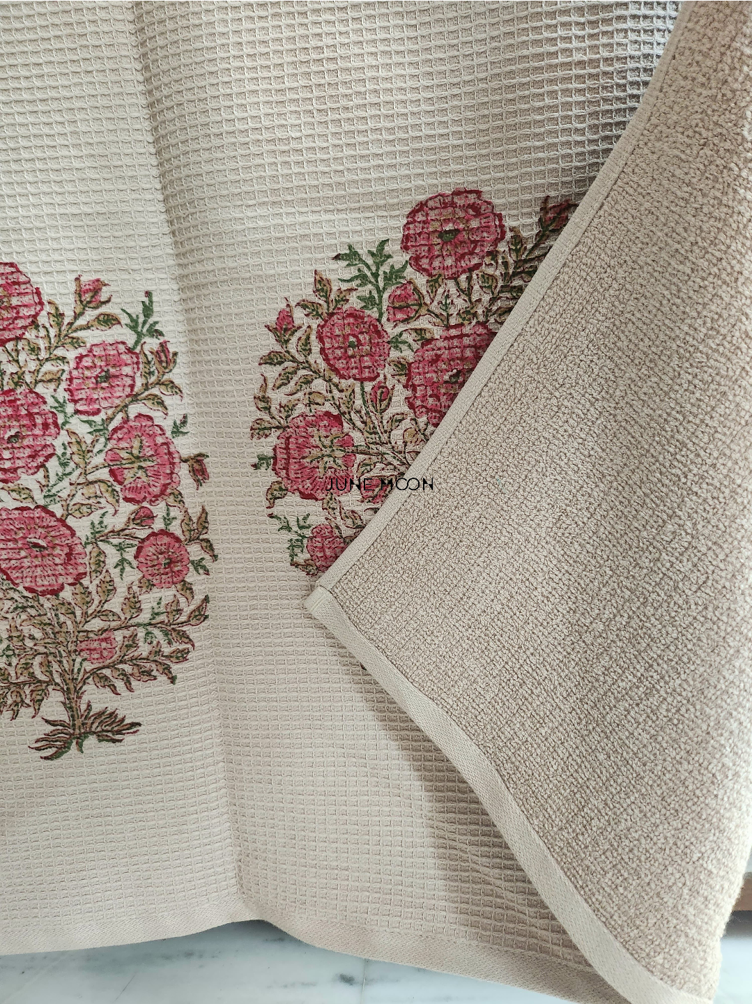 Madhur - Bath Towel