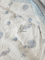 Load image into Gallery viewer, Regal Retreat - Set of Quilt & Bedsheet