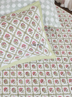 Load image into Gallery viewer, Manmohini - Block Printed Bedsheet Set