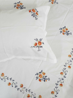 Load image into Gallery viewer, Sienna - Embroidered Bedsheet Set