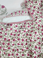 Load image into Gallery viewer, Lady Ruby - Block Printed Muslin Quilt
