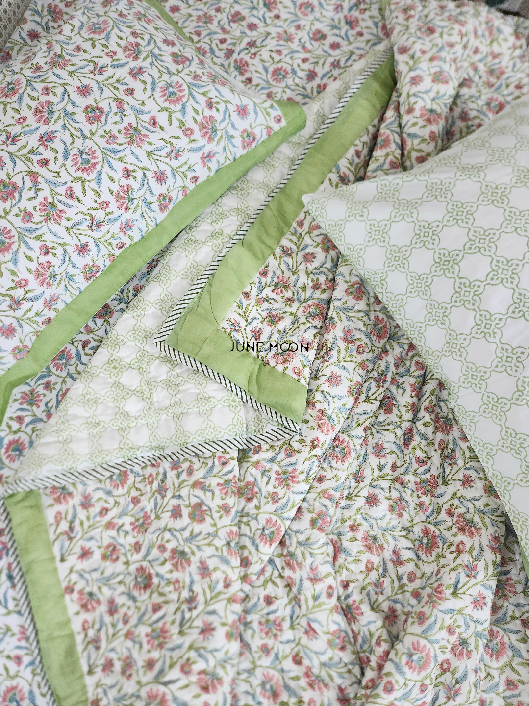 Khanak - Set of 2 Single Quilts