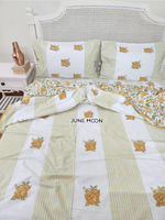 Load image into Gallery viewer, Women of Spring - Block Printed Muslin Dohar