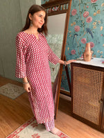 Load image into Gallery viewer, Zoya - Set of Kurta and Pants
