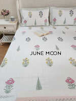 Load image into Gallery viewer, Visions of Eden - Set of Quilt &amp; Bedsheet

