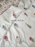 Load image into Gallery viewer, Hues of India - Block Printed Muslin Quilt
