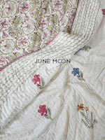 Load image into Gallery viewer, Hues of India - Block Printed Muslin Quilt
