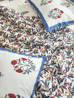 Load image into Gallery viewer, Hued Petals - Block Printed Muslin Quilt
