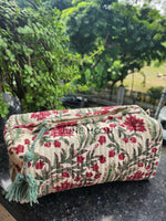 Load image into Gallery viewer, Miss Floral - Set Of 3 Cosmetic Bags
