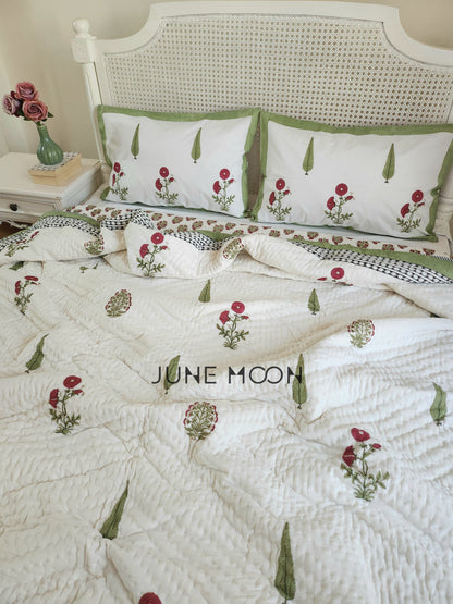 Rare Ruby - Set of Quilt &amp; Bedsheet