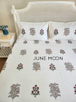 Load image into Gallery viewer, Gul Rang - Block Printed Bedsheet Set
