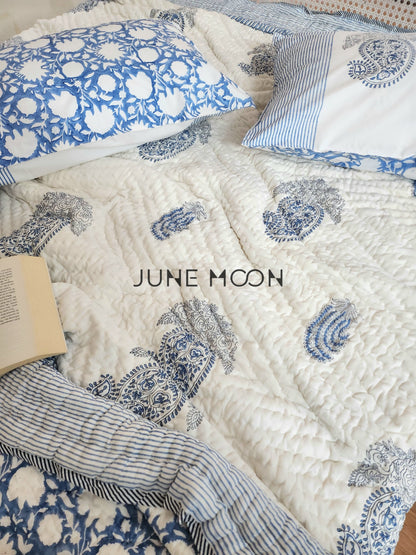 Siri Miri - Set of Quilt &amp; Bedsheet