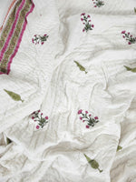 Load image into Gallery viewer, Mehrunisa - Block Printed Muslin Quilt
