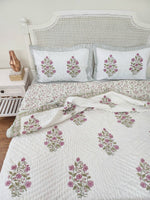 Load image into Gallery viewer, It&#39;s all Feminine - Set of Quilt &amp; Bedsheet
