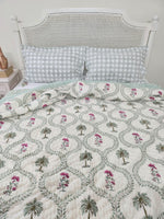 Load image into Gallery viewer, Piece Of Spring - Block Printed Muslin Quilt
