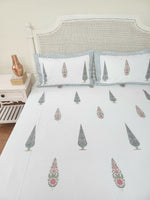 Load image into Gallery viewer, Adhira - Block Printed Bedsheet Set
