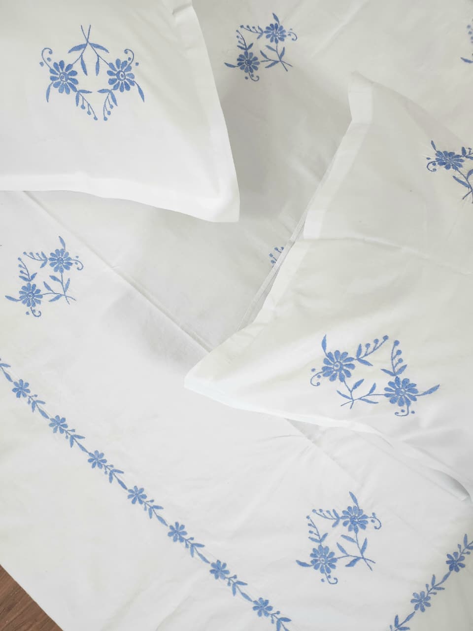 Brittany - Embroidered Bedsheet Set