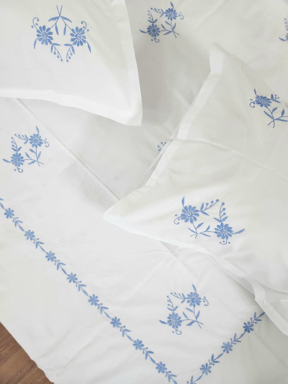 Brittany - Embroidered Bedsheet Set
