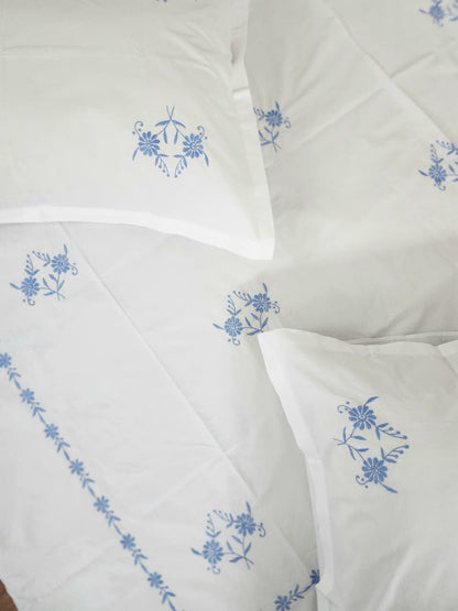 Brittany - Embroidered Bedsheet Set