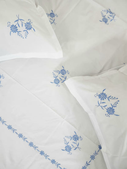 Brittany - Embroidered Bedsheet Set
