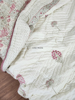 Load image into Gallery viewer, Mehreen - Block Printed Muslin Quilt