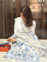 Load image into Gallery viewer, Chaandni - Block Printed Suit Set (Kurta, Pants &amp; Dupatta)
