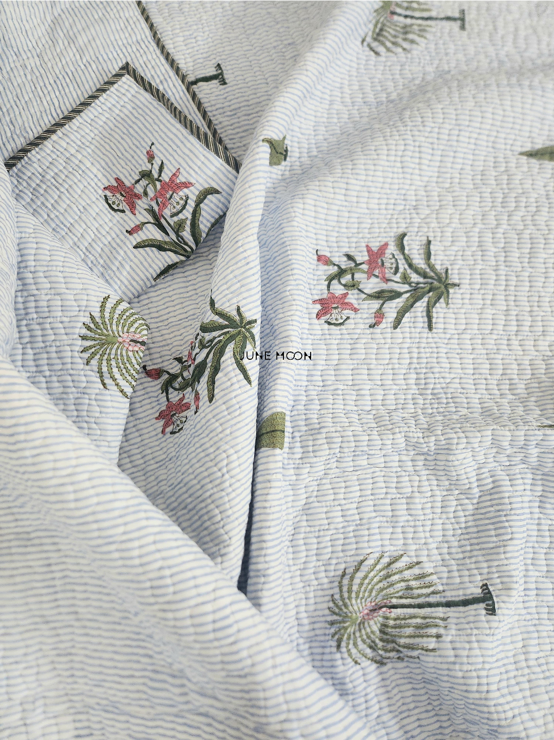 Rimjhim - Quilted Bedcover Set
