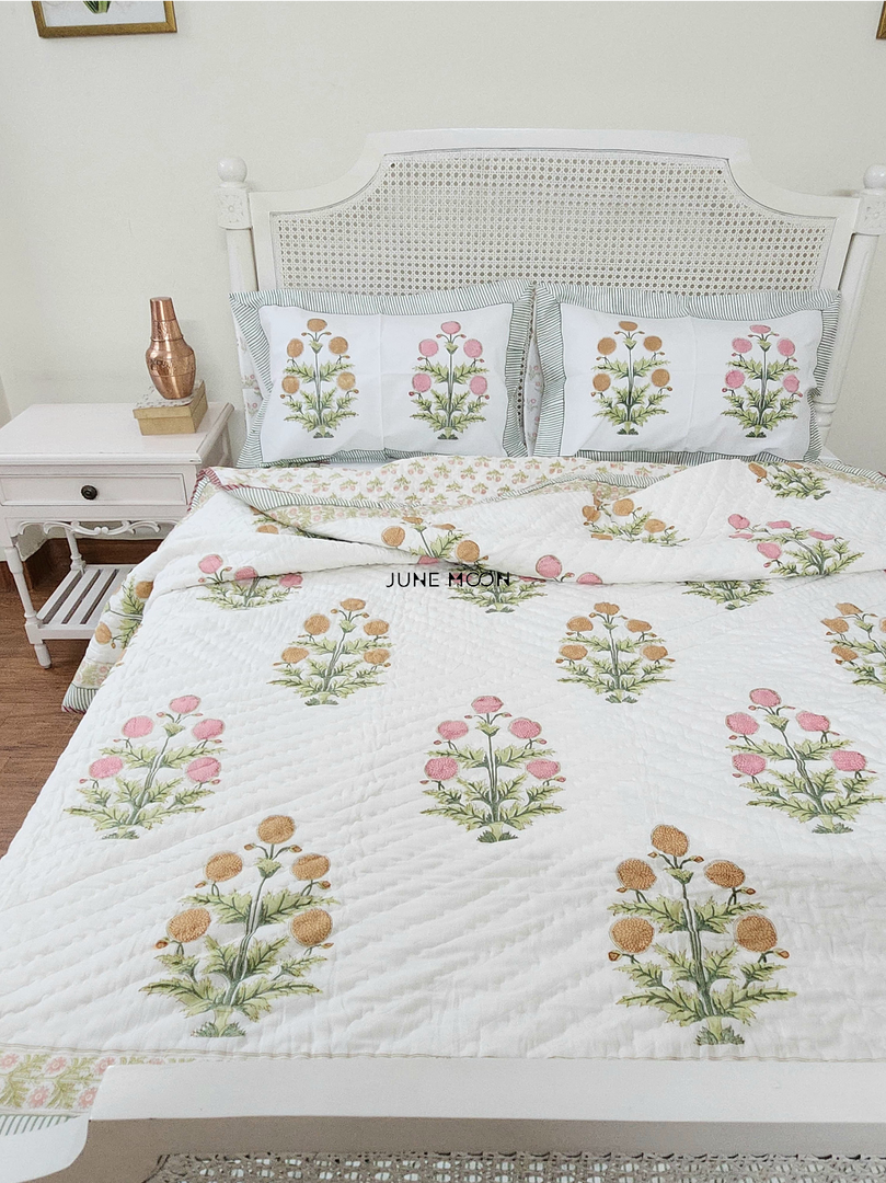 Evening In Rome - Set of Quilt & Bedsheet