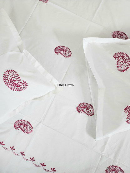 Eloise - Embroidered Bedsheet Set