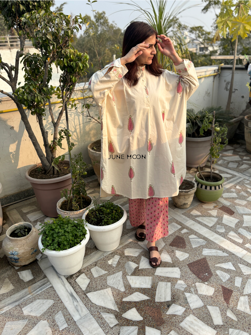 Heart Of Gold - Boxy Fit High Low Lined Kurta Set (Kurta & Pants)