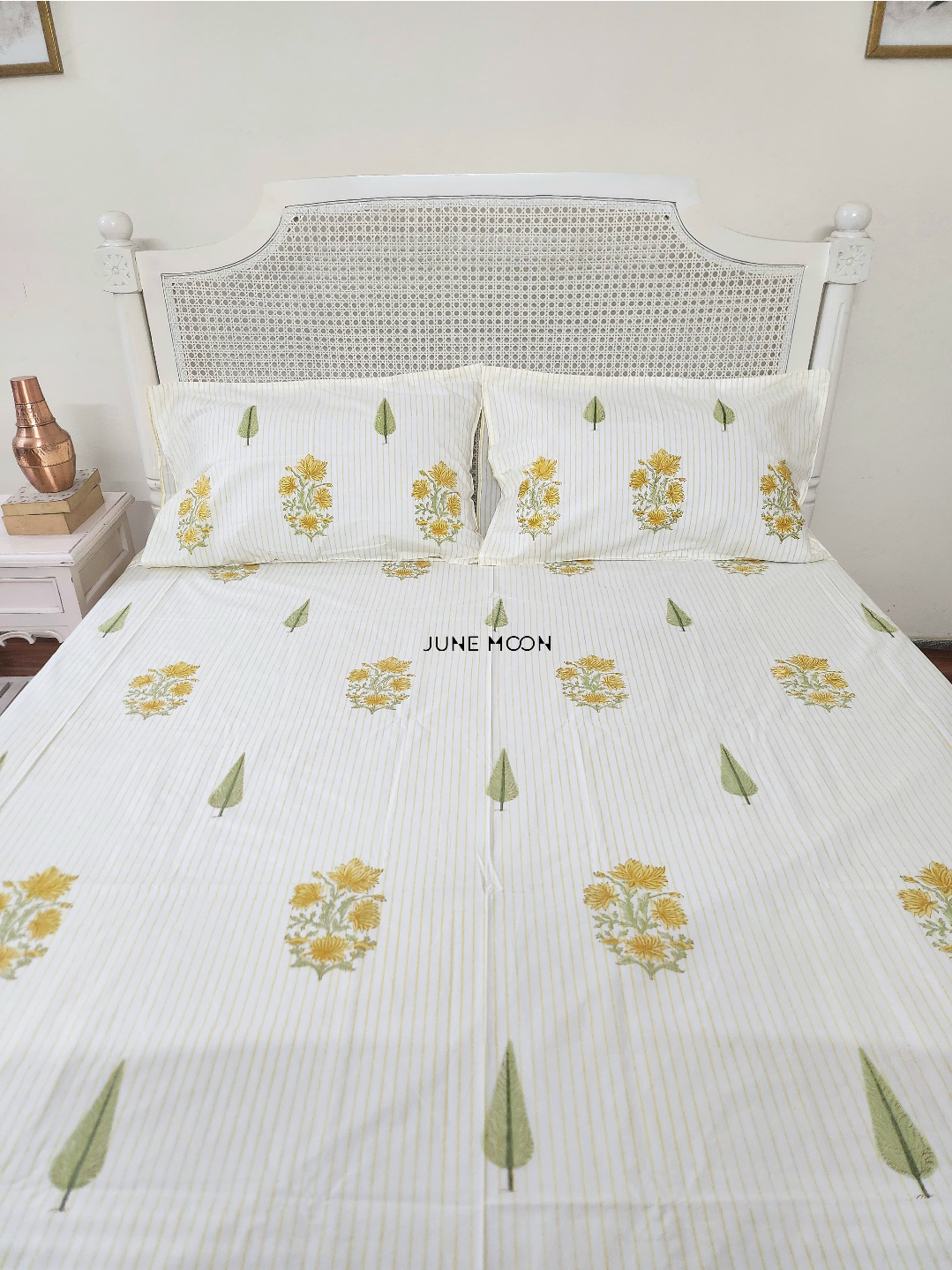 Tinted Nook - Block Printed Bedsheet Set