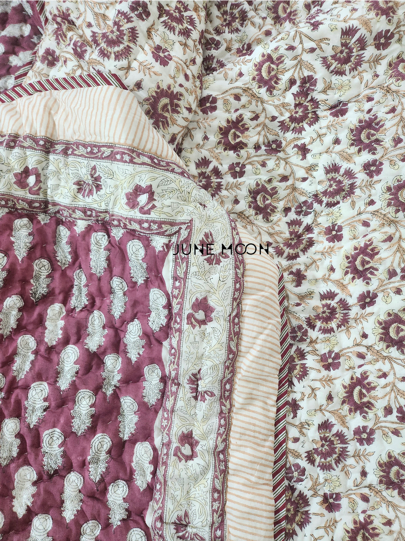 Gehna - Set of Quilt & Bedsheet